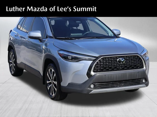 2023 Toyota Corolla Cross XLE
