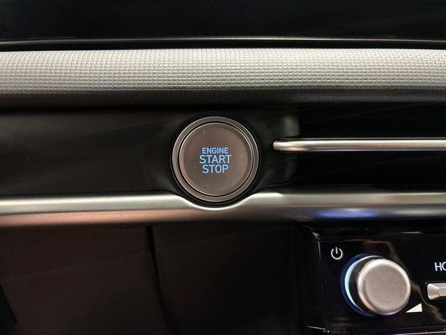 New 2026 Gray Hyundai SEL AWD image 18