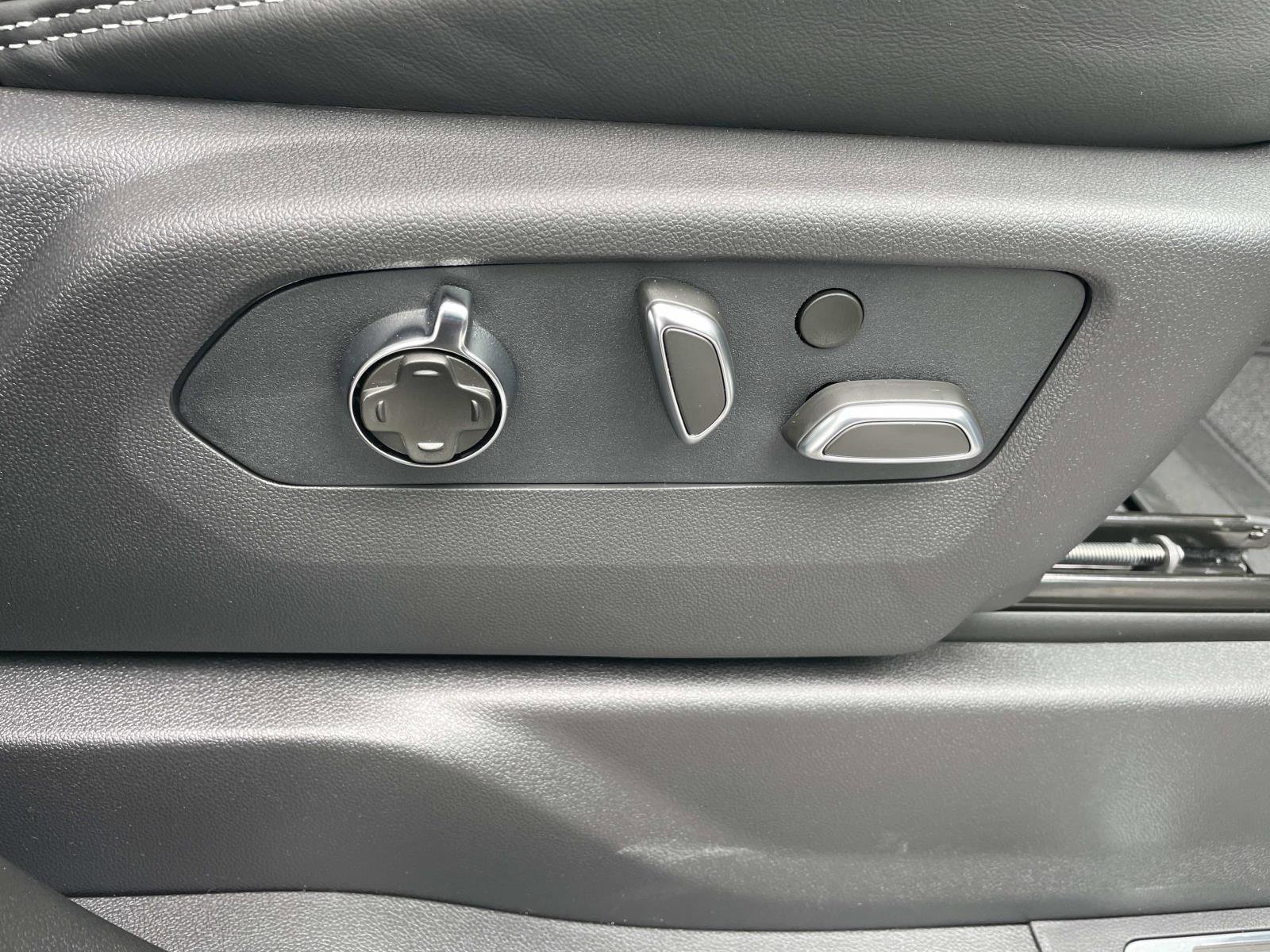 2026 GMC Sierra 2500HD AT4X - Photo 29