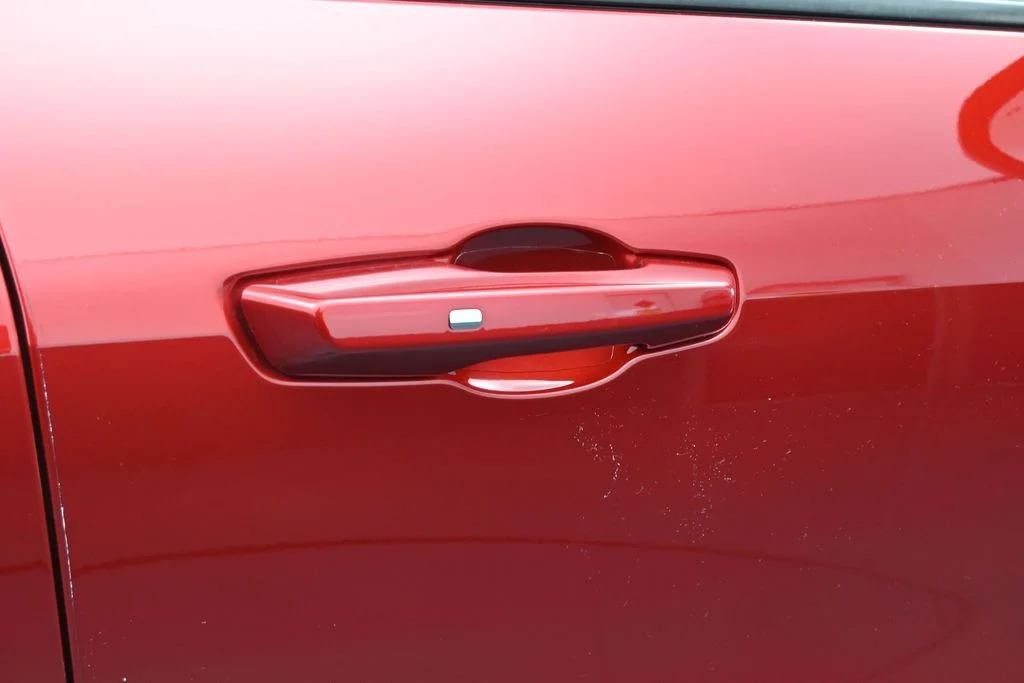 Used 2024 Volcanic Red Tintcoat GMC Elevation image 46