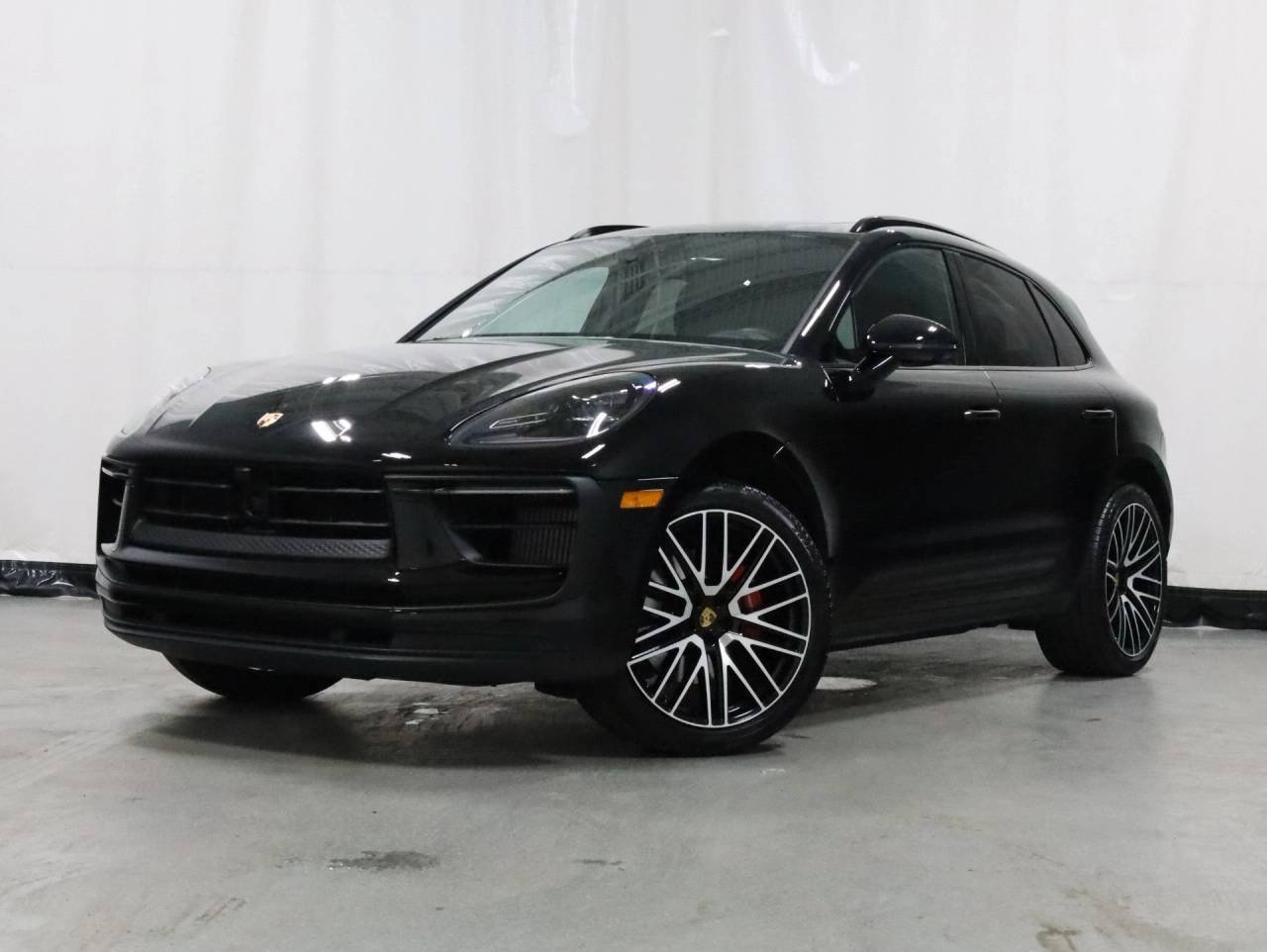 2025 Porsche Macan S