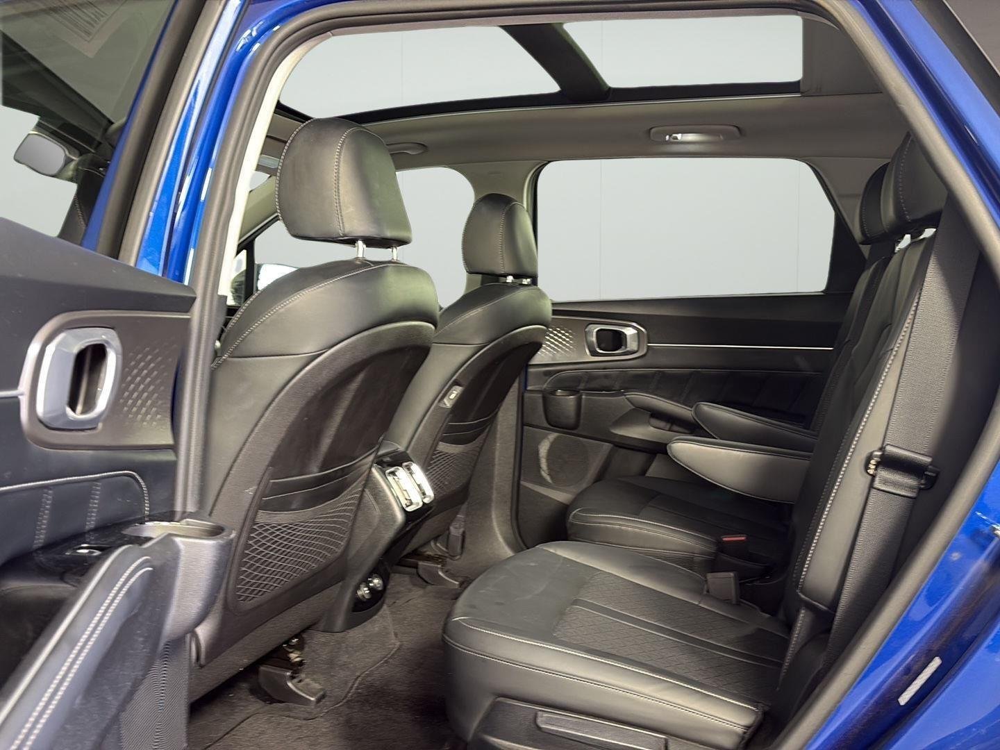 Used 2021 Sapphire Blue Kia SX image 20
