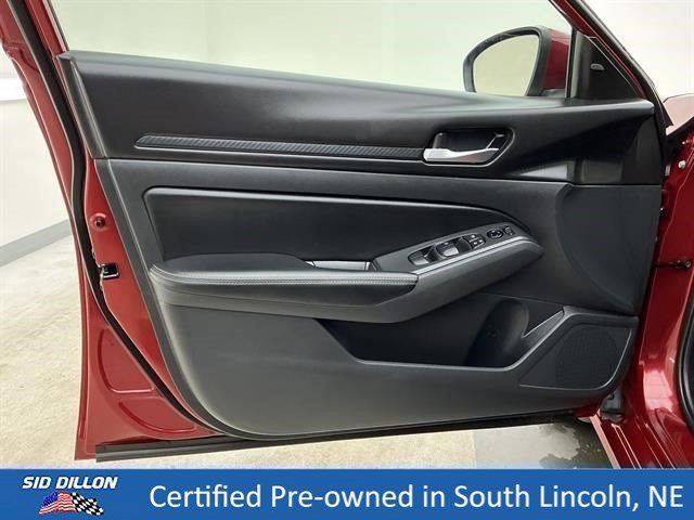 Used 2024 Scarlet Ember Nissan 2.5 SV image 16