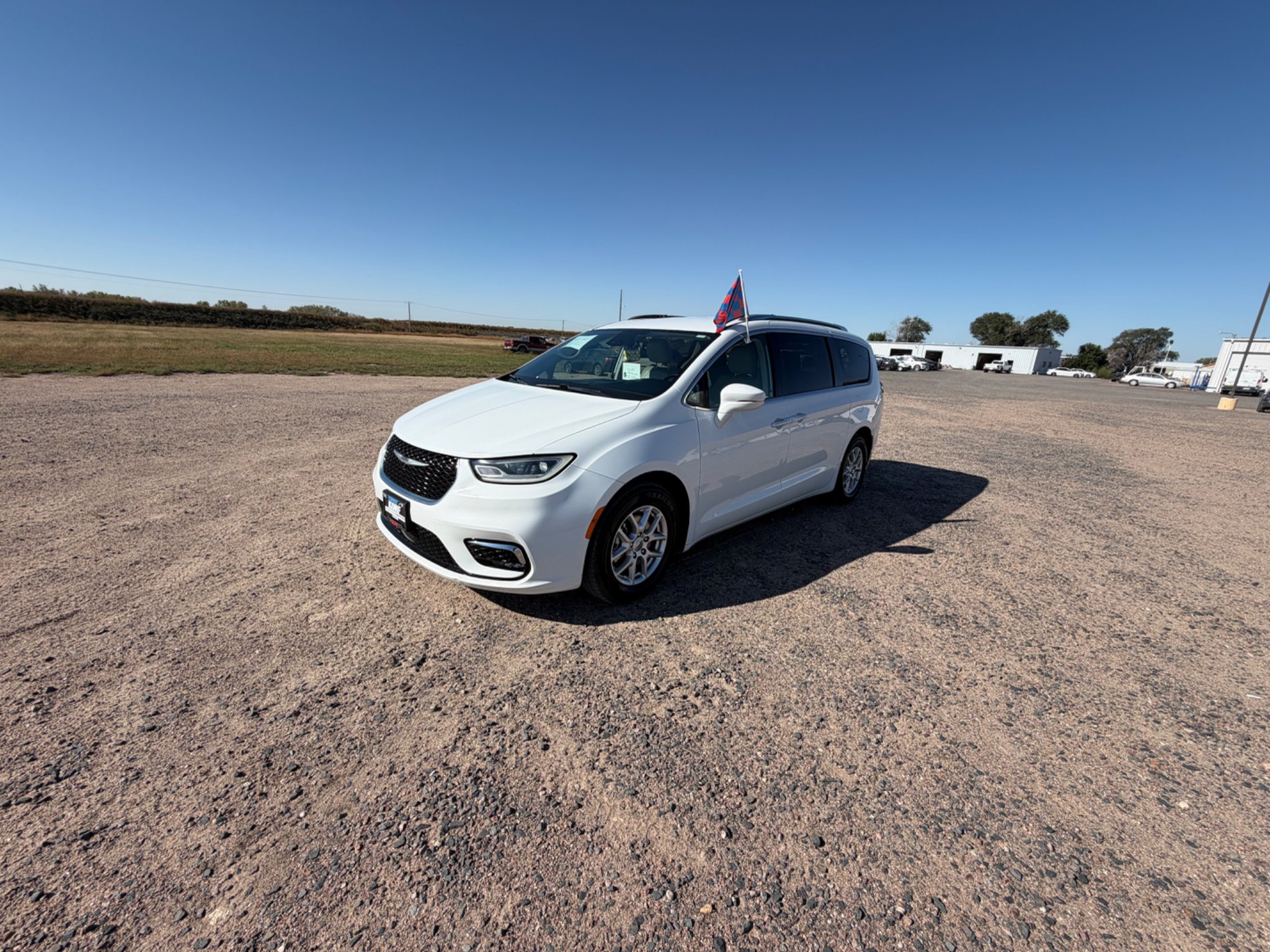 Used 2021 White Chrysler Touring L image 1