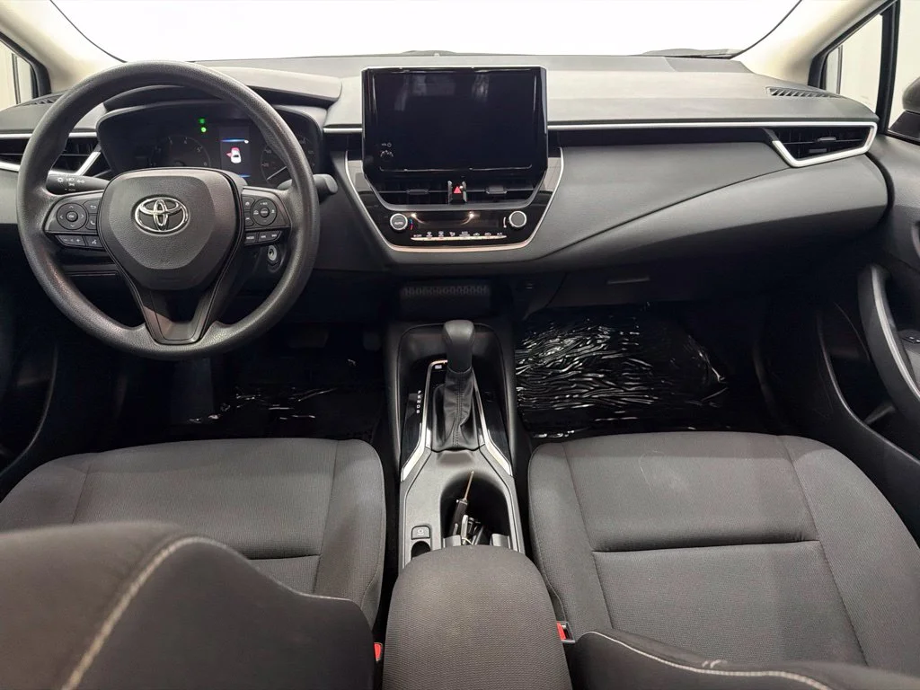 Used 2023 White Toyota LE image 24