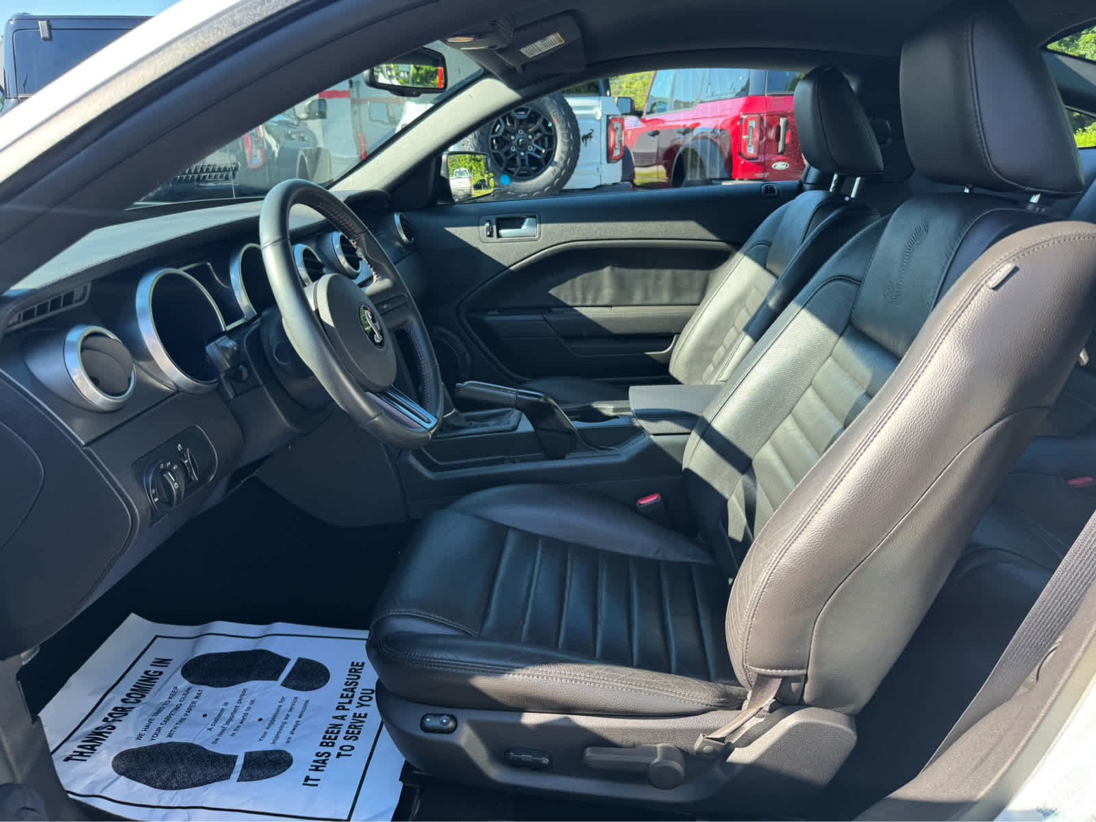 Used 2007 Performance White Ford Shelby GT500 image 10