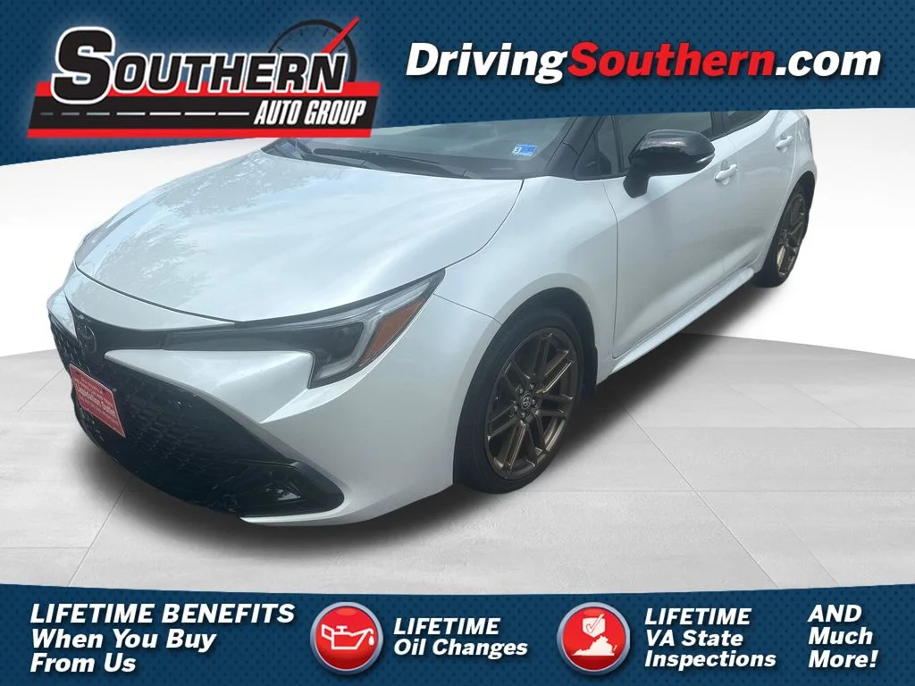 Used 2025 Beige Toyota Nightshade image 1
