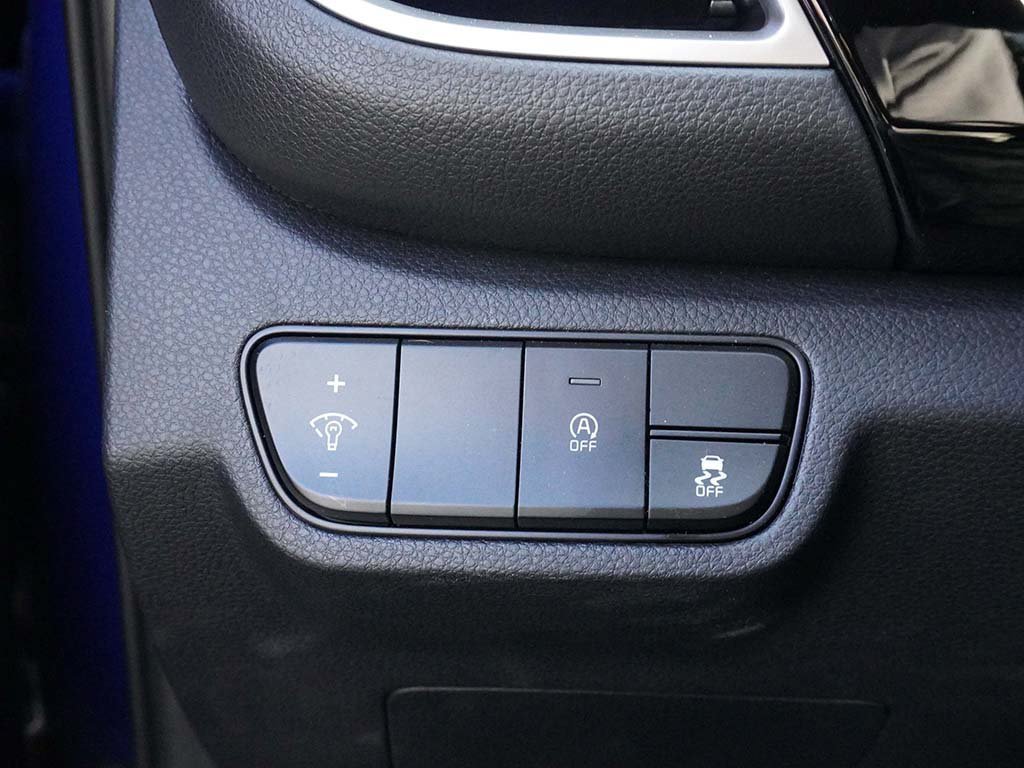 Used 2026 Blue Kia S image 42