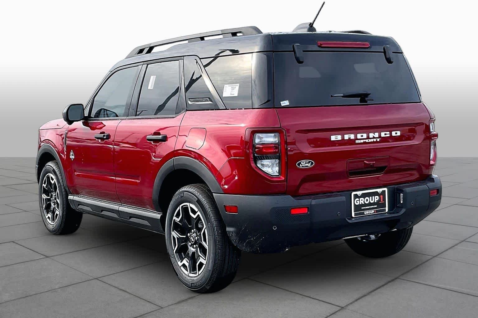 New 2026 Ruby Red Metallic Tinted Clearcoat Ford Outer Banks® image 9