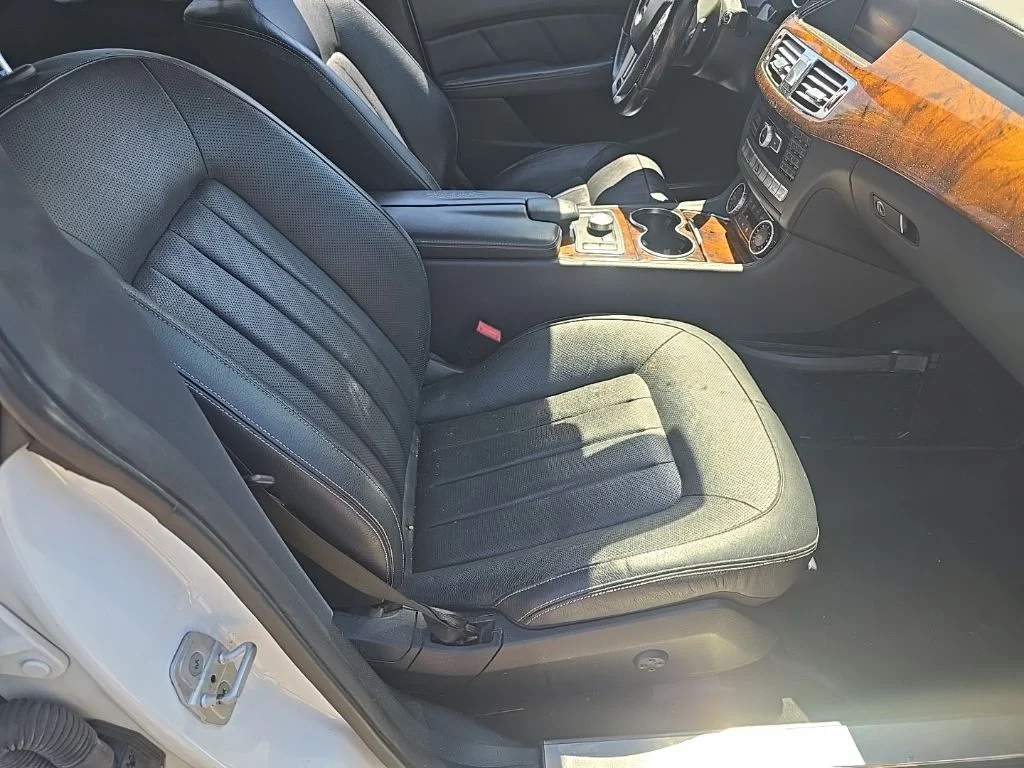 Used 2014 White Mercedes-Benz CLS 550 image 8
