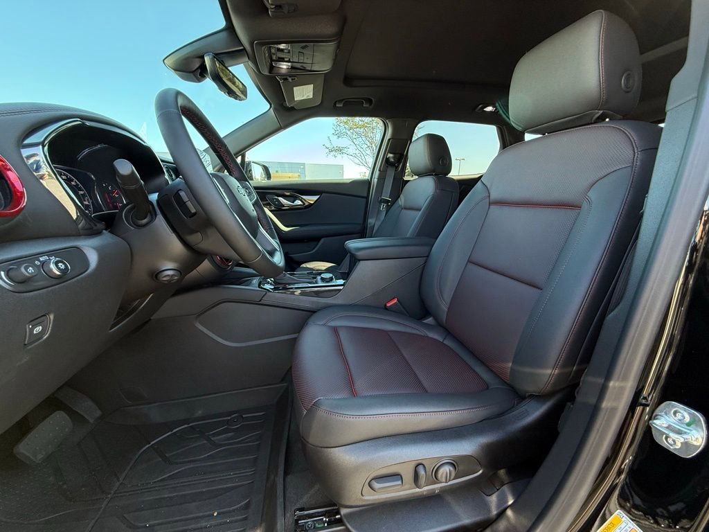 2025 Chevrolet Blazer RS - Photo 10