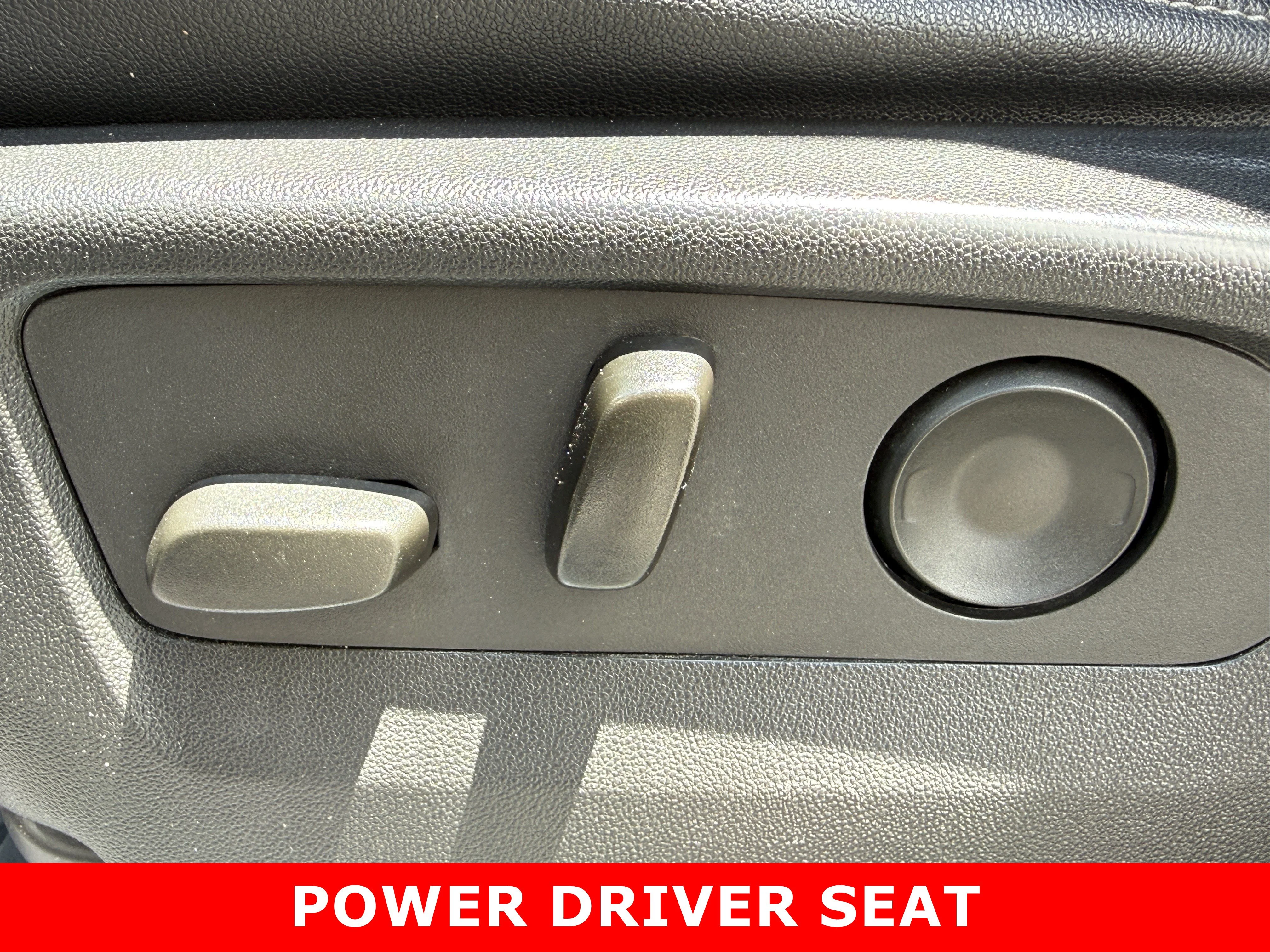 Certified Used 2022 Quicksilver Metallic GMC Elevation image 22