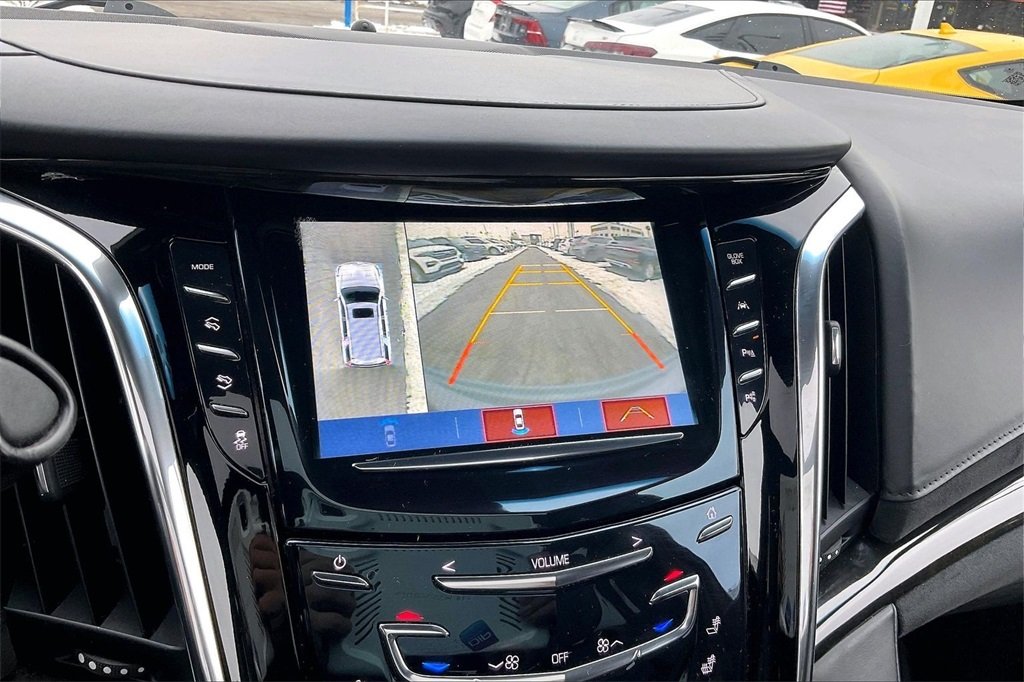 2018 CADILLAC ESCALADE - Image 18