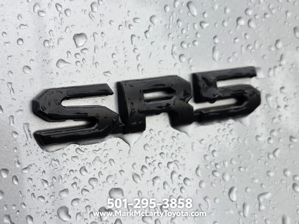 Used 2022 Silver Toyota SR5 image 7