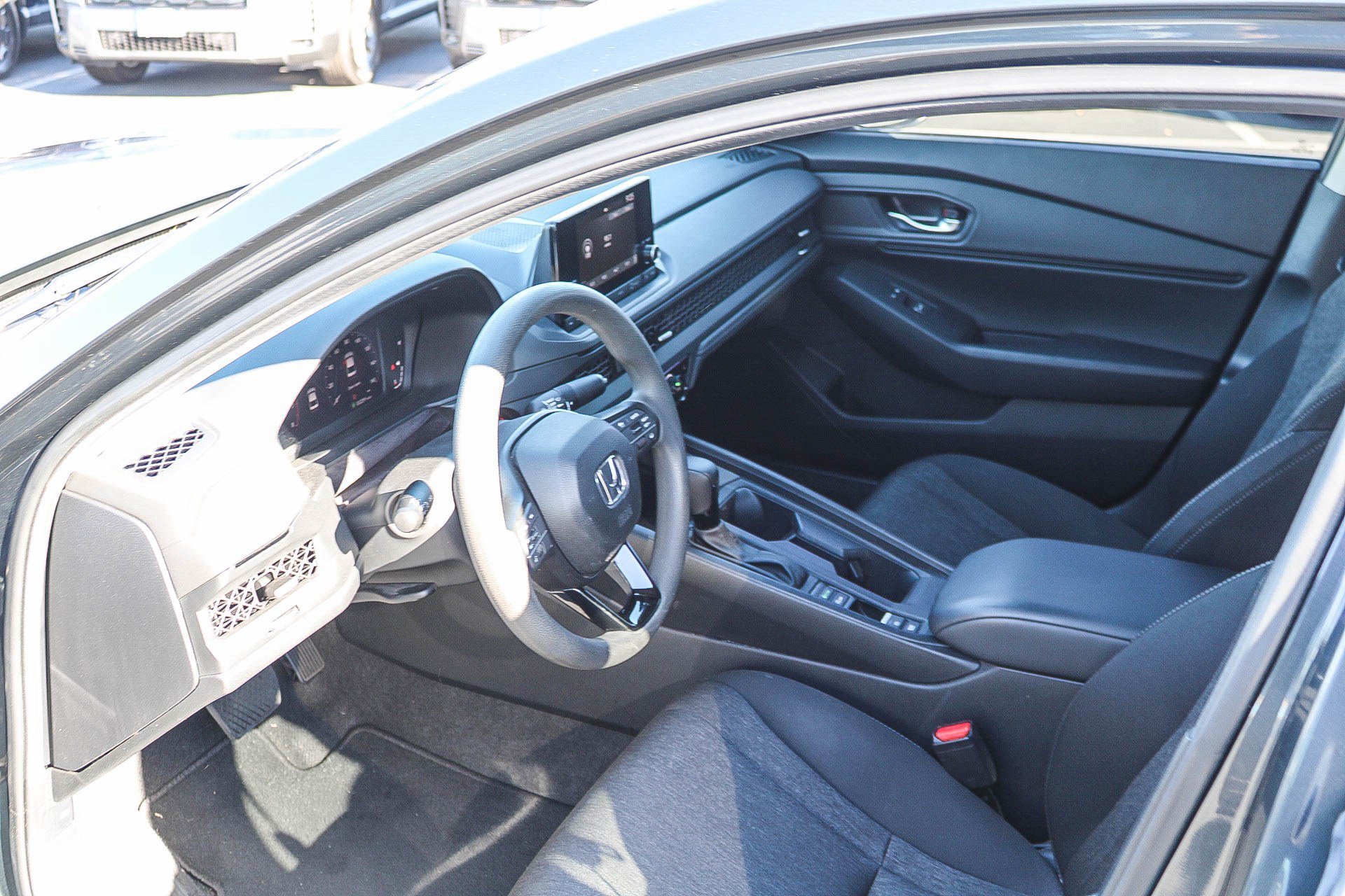 2024 Honda Accord EX - Photo 18