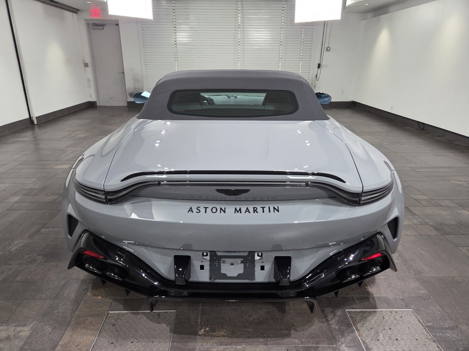 New 2026 China Grey Aston Martin S Roadster image 16