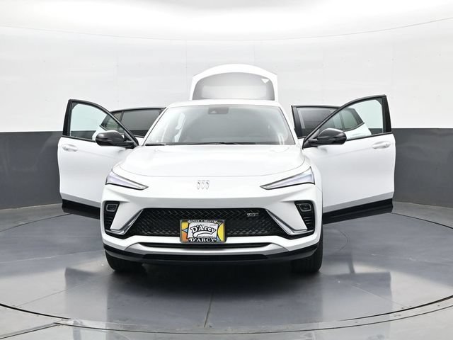 New 2026 Summit White Buick Sport Touring image 31