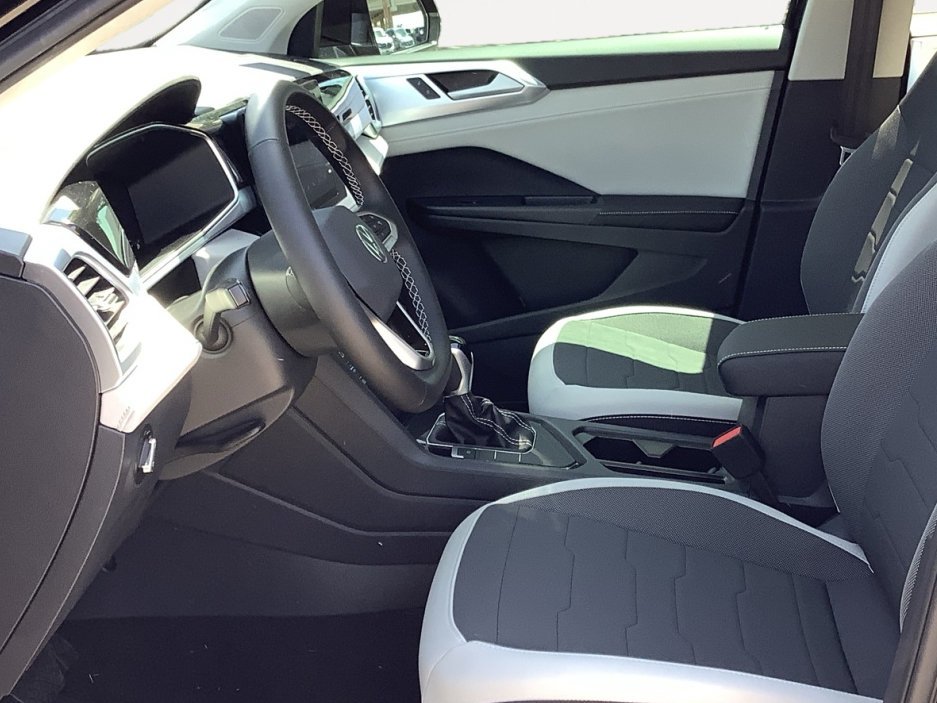 2026 Volkswagen Taos SE - Photo 22