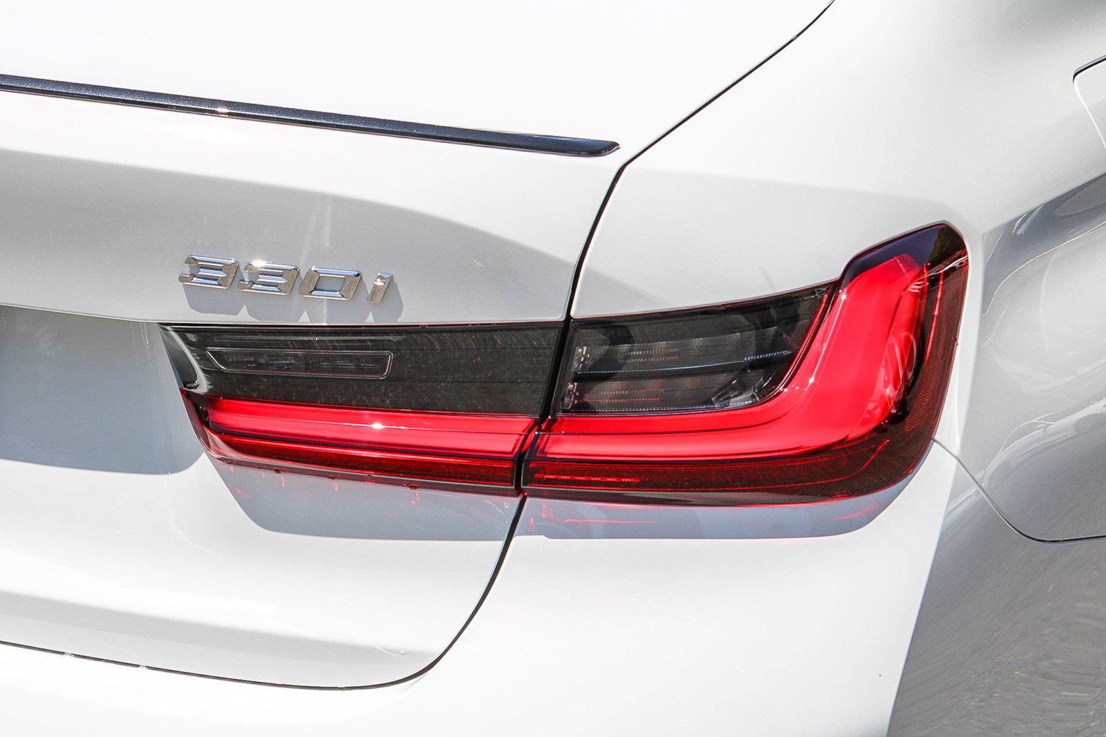 New 2026 Alpine White BMW 330i image 7
