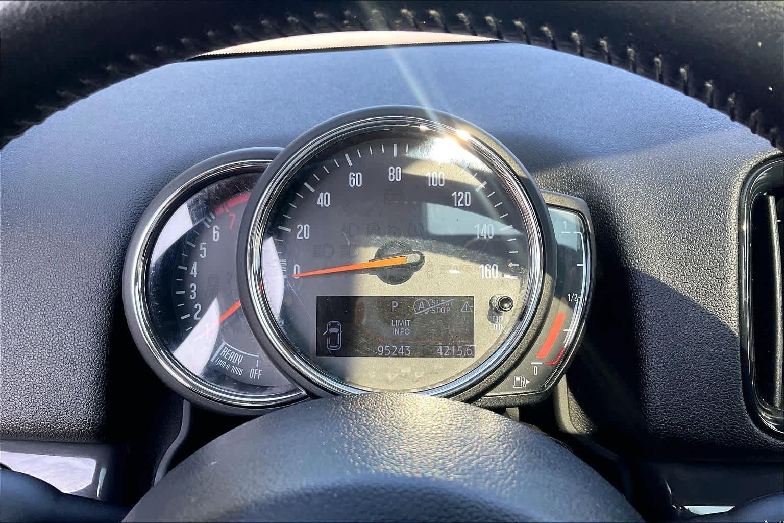 Used 2020 Midnight Black Metallic MINI Cooper image 27