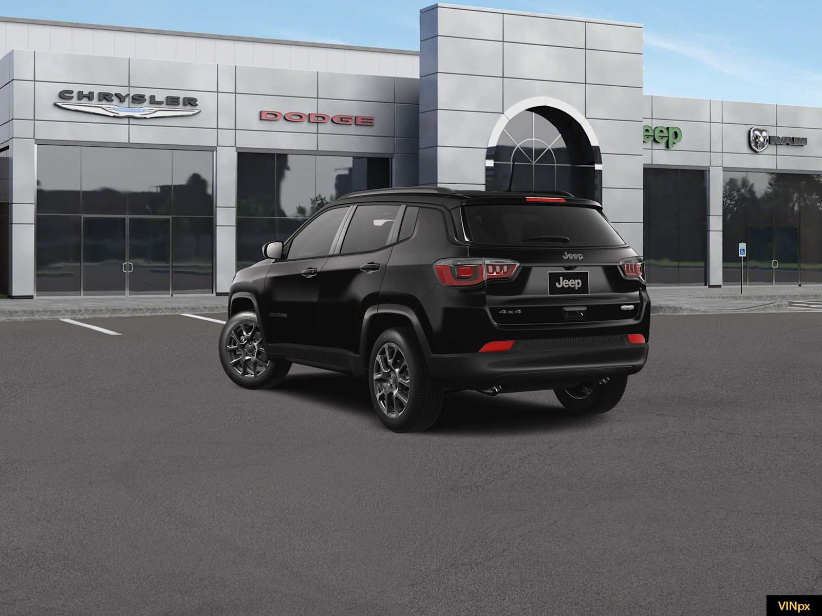 New 2026 Diamond Black Crystal Pearl-Coat Exterior Paint Jeep Latitude image 5