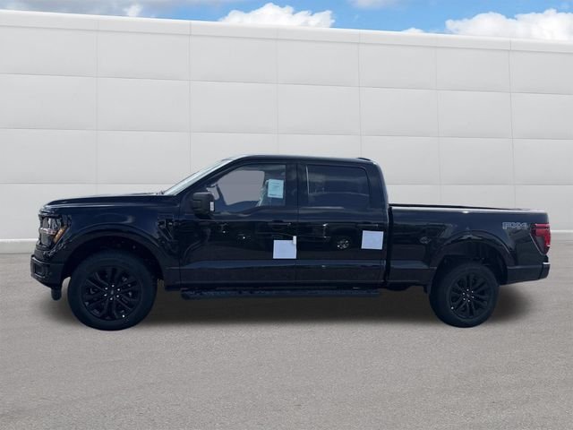 New 2026 Agate Black Metallic Ford XLT image 4
