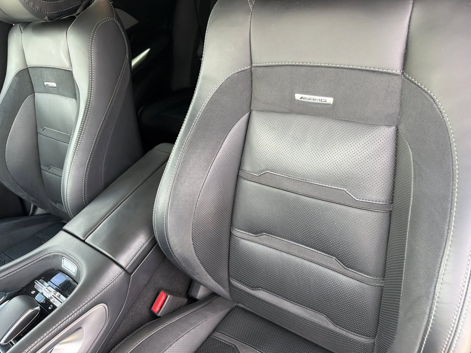 Used 2021 White Mercedes-Benz GLE 53 AMG® image 23