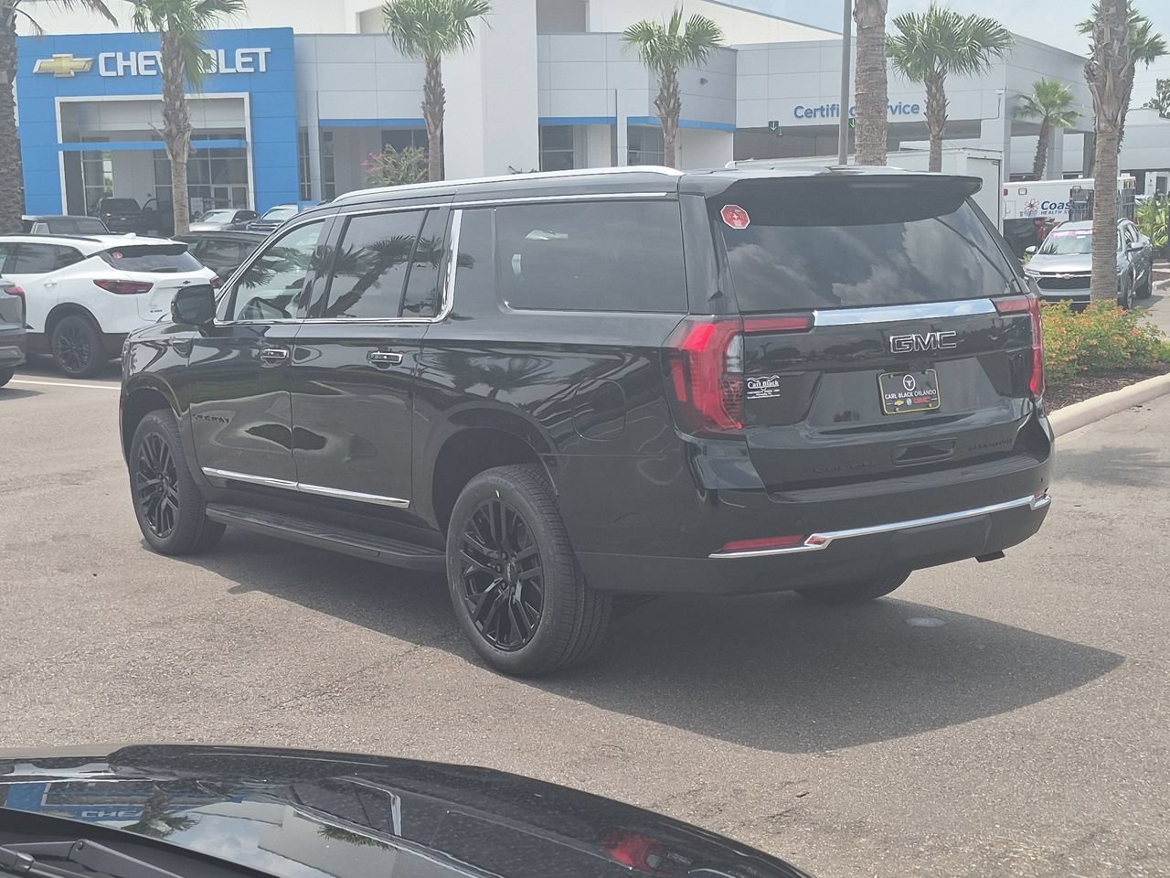 2026 GMC Yukon XL Elevation - Photo 6