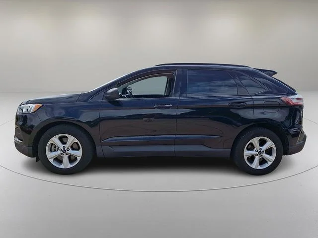 Used 2020 Black Ford SE image 6