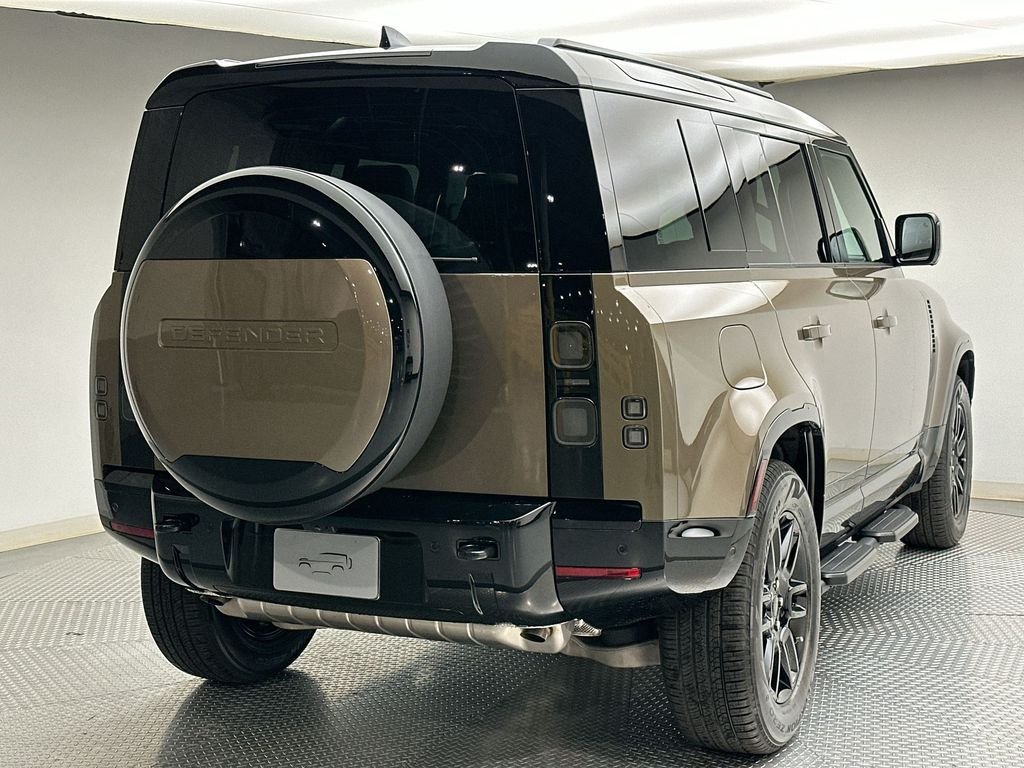 New 2026 Gondwana Stone LAND ROVER X-Dynamic SE image 3