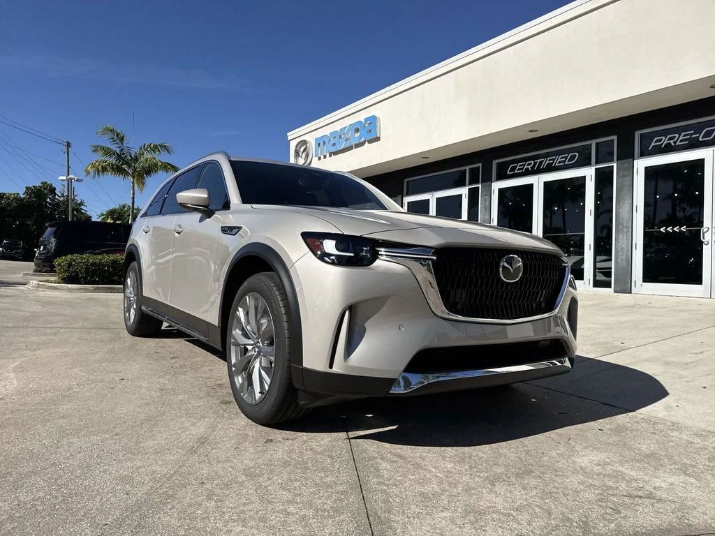 New 2026 Platinum Mazda 3.3 Turbo Premium Plus AWD image 30