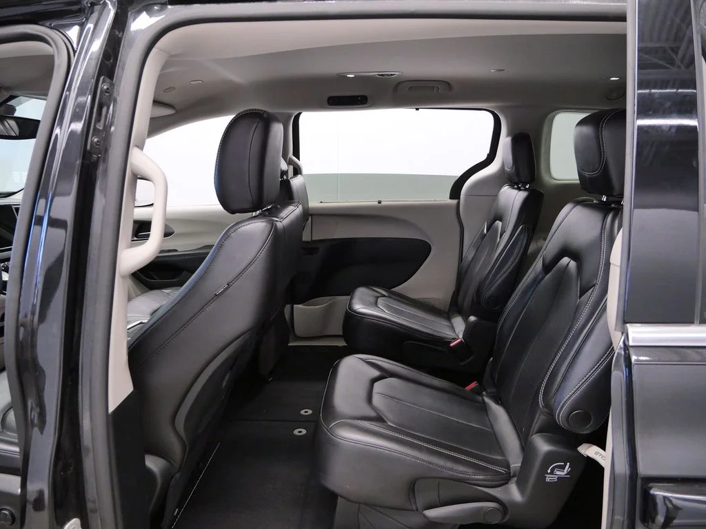 Certified Used 2023 Black Chrysler Touring L image 14