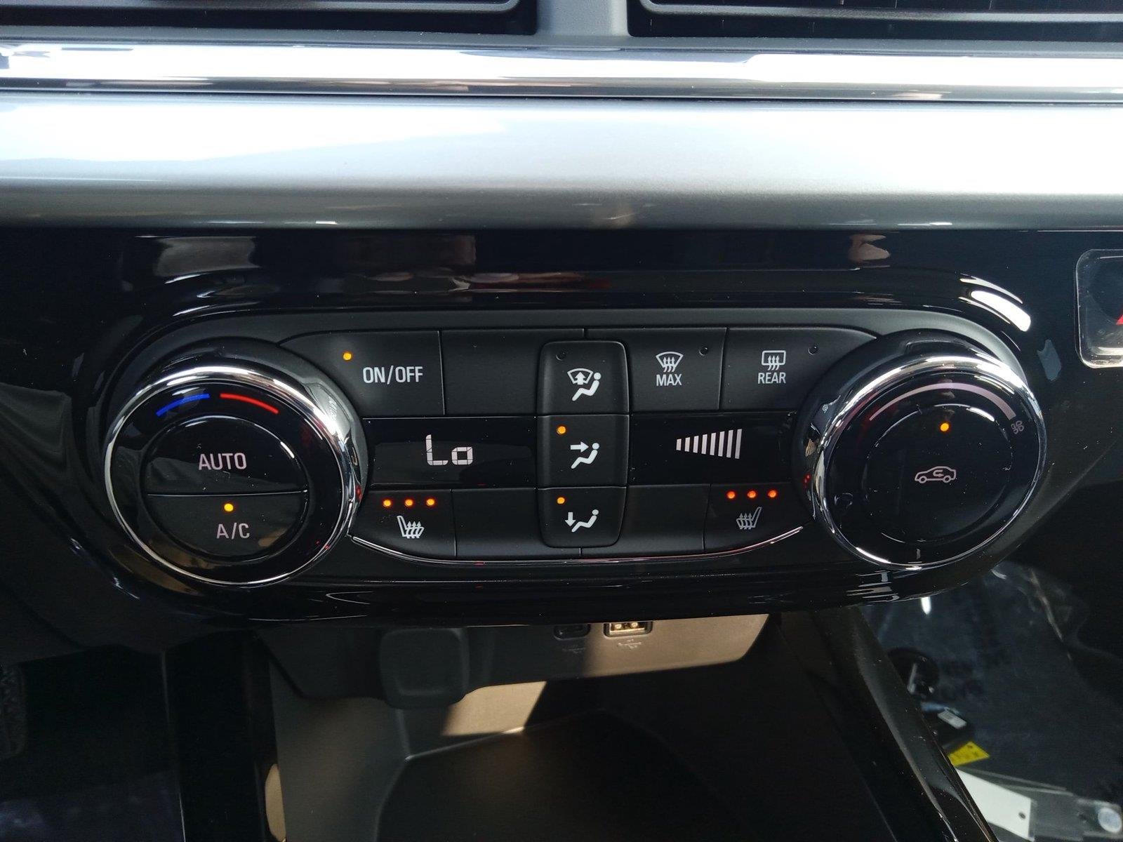2026 Chevrolet Trax LT - Photo 19