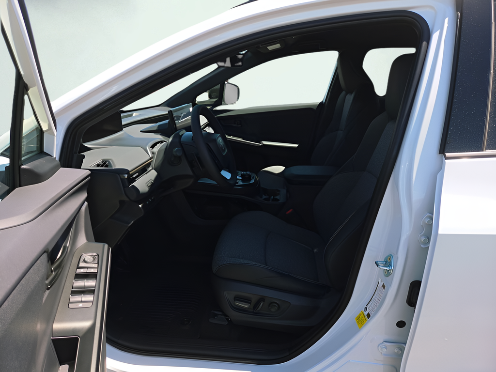 2026 Toyota bZ XLE - Photo 9