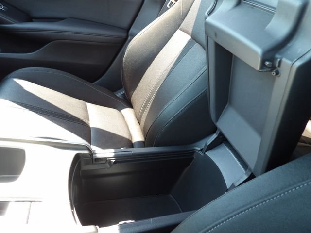 Used 2019 Platinum White Pearl Honda EX image 31