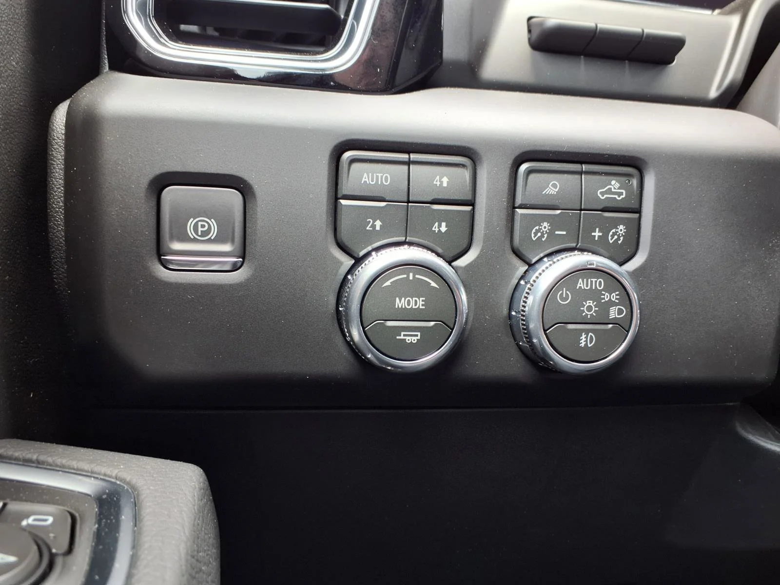 2026 GMC Sierra 1500 Denali - Photo 13