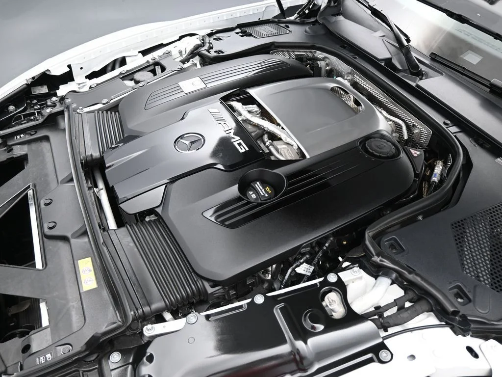 Used 2022 White Mercedes-Benz SL 63 AMG® image 54
