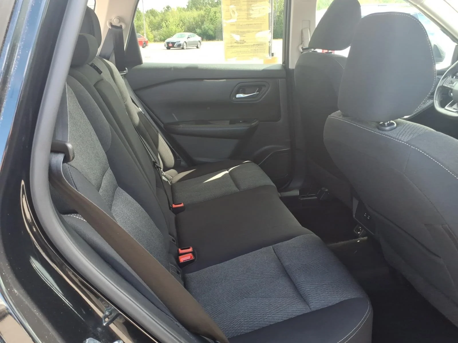 Used 2025 Super Black Nissan SV image 16