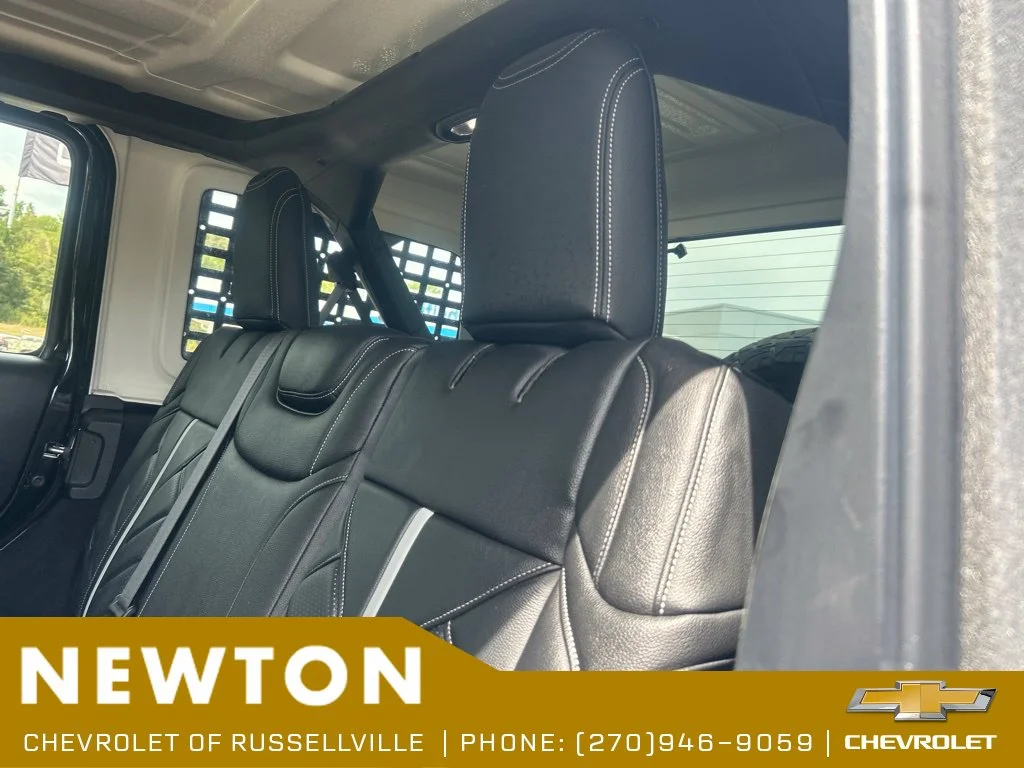 Used 2024 Black Jeep Rubicon image 31