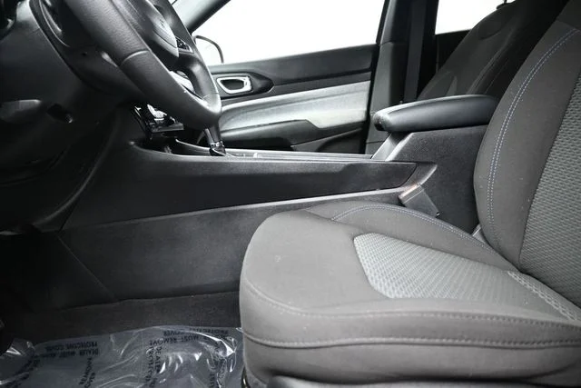 Used 2023 Gray Jeep Sport image 22