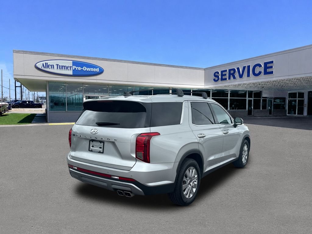 Used 2023 Typhoon Silver Hyundai SEL image 7