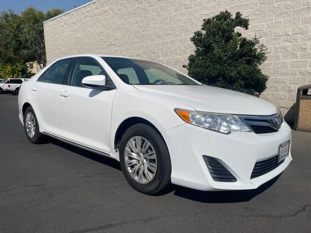 Used 2012 White Toyota LE image 1