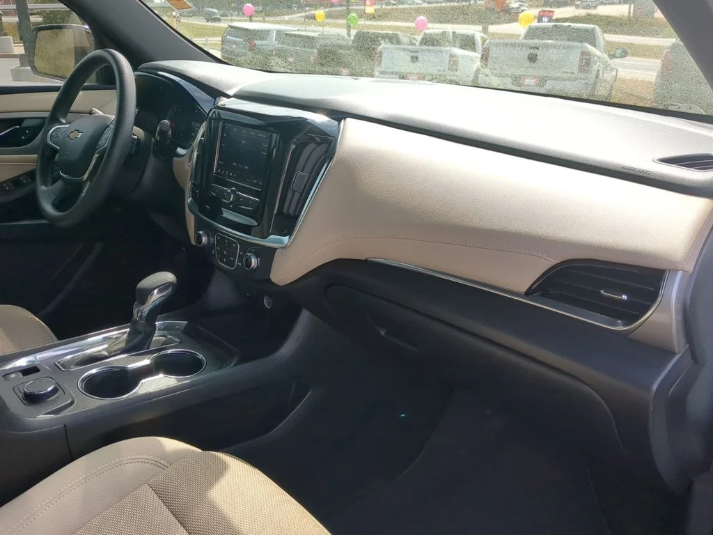 Used 2023 Summit White Chevrolet LS image 29