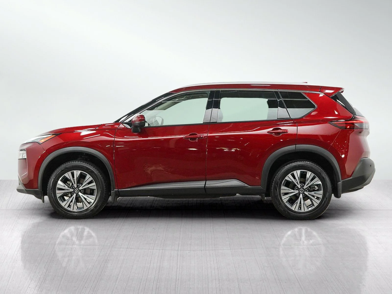 Used 2021 Nissan Rogue SV with VIN JN8AT3BB9MW235113 for sale in Minneapolis, Minnesota