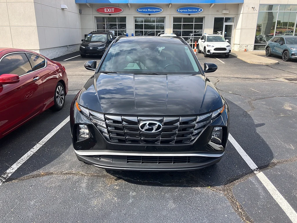 Used 2023 Phantom Black Pearl Hyundai SEL image 34