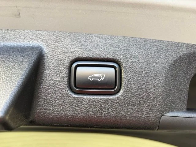 Used 2021 Gray Kia SX image 57