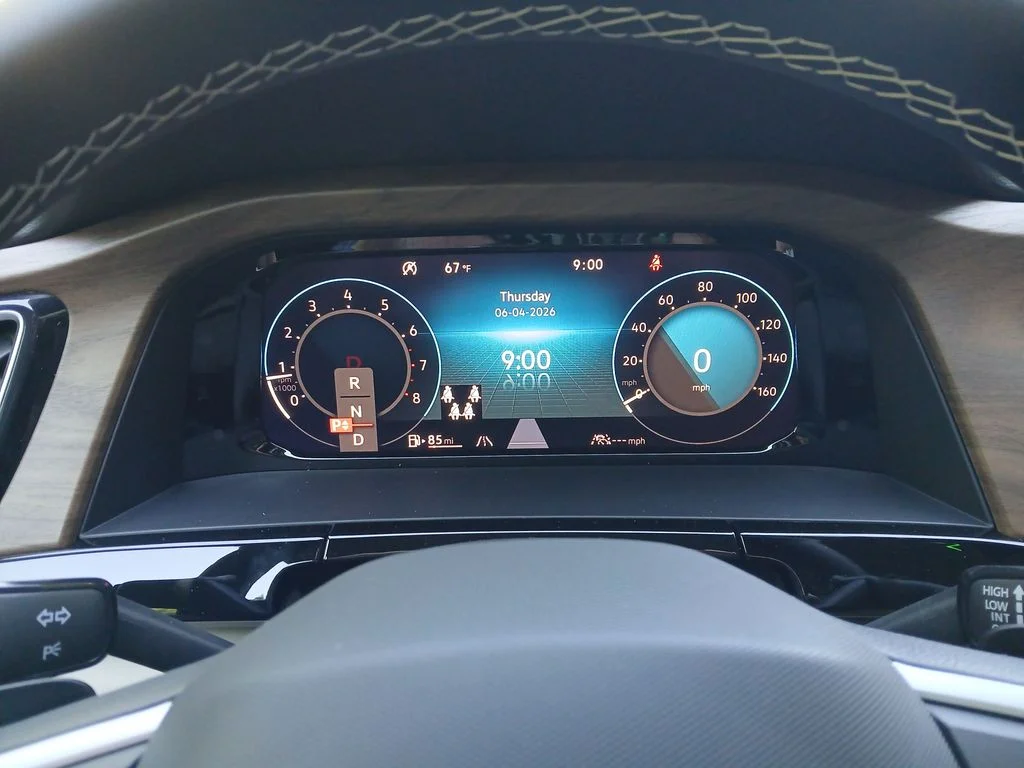 New 2026 Green Volkswagen SE w/Technology image 15