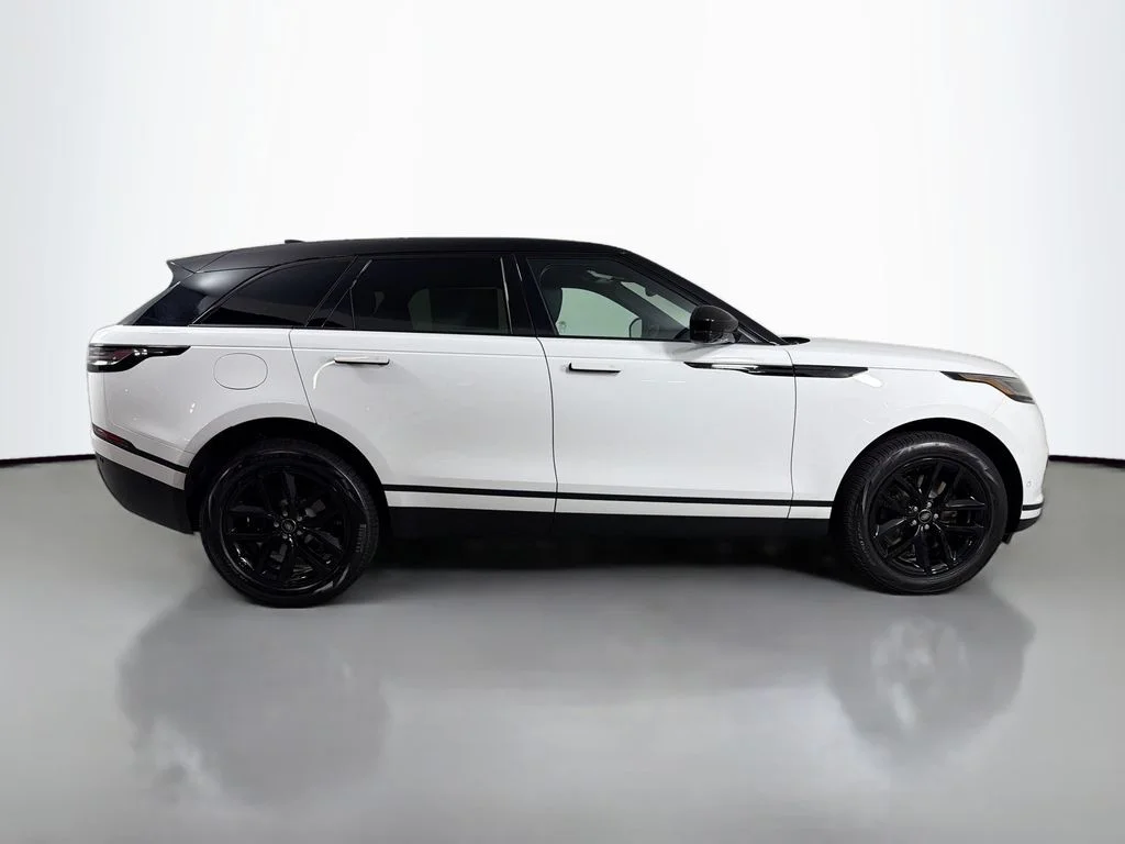 New 2026 Fuji White Land Rover S image 4
