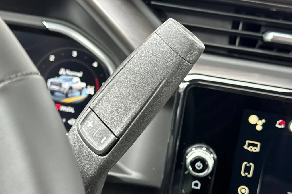 New 2026 Onyx Black GMC AT4 image 18