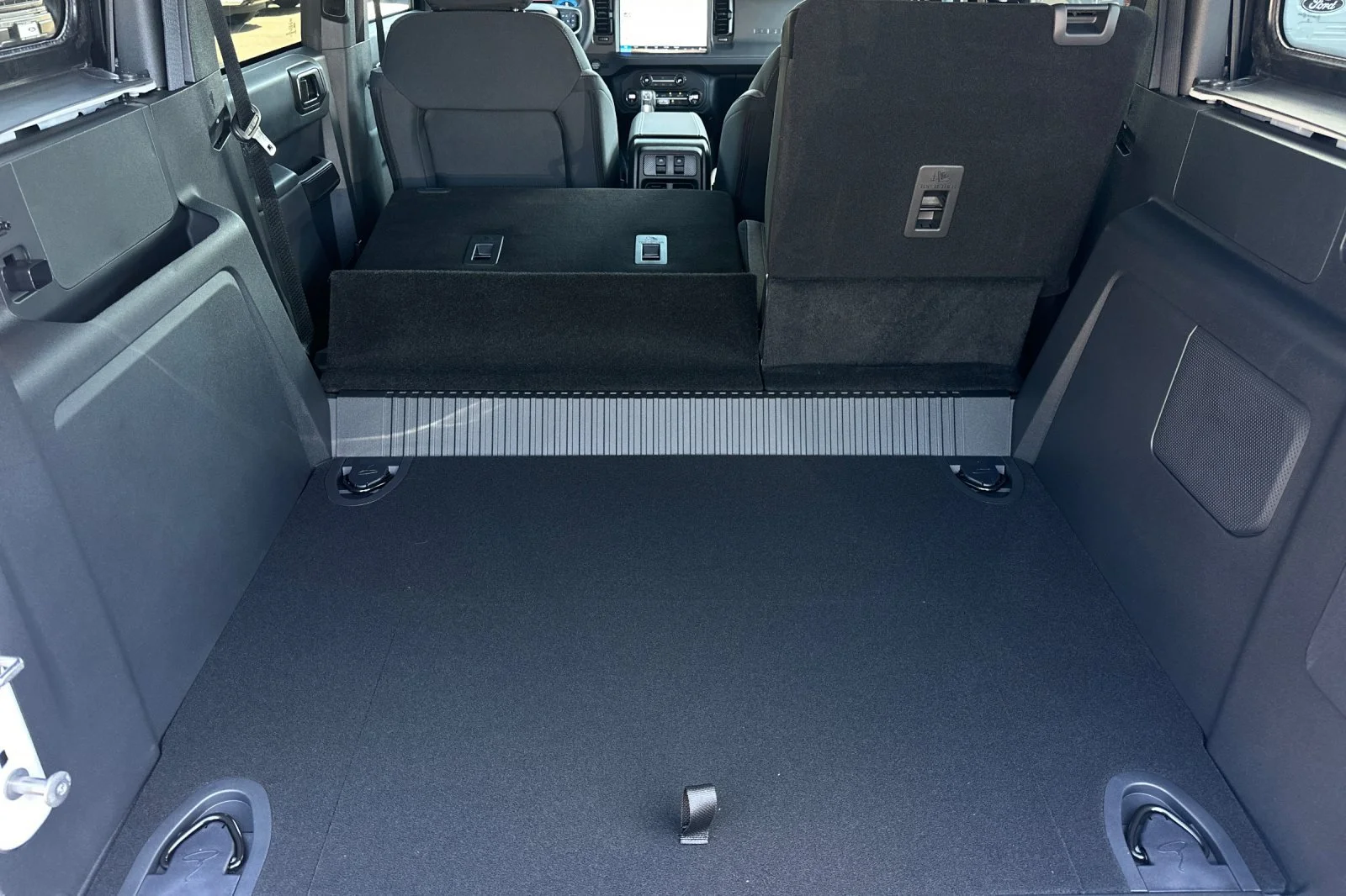 New 2026 Oxford White Ford Matte Black image 14